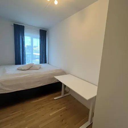 Prime Seaview Location In Cph & By Metro Station *